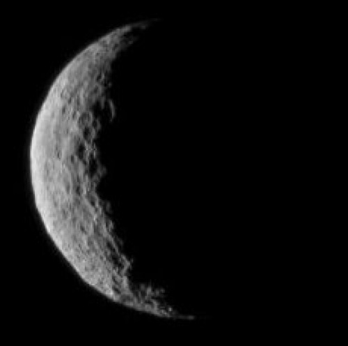 A sonda Dawn, da NASA, entra em órbita do planeta anão Ceres