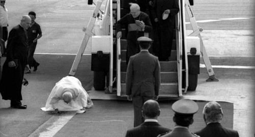 João Paulo II inicia sua primeira visita ao Brasil